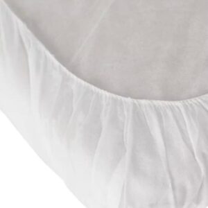 סדין אל בד עם גומי בצבע לבן למיטת טיפולים, חד פעמי.